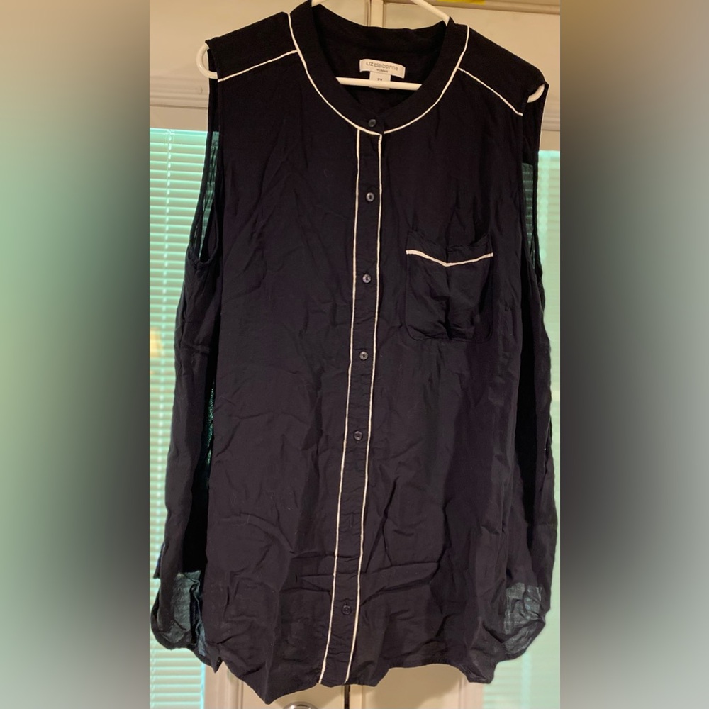 GUC Liz Claiborne Woman sleeveless blouse. SZ 2X